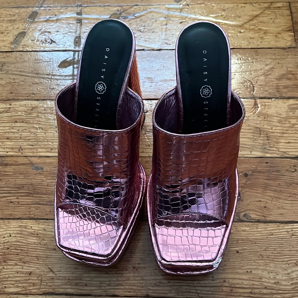 Pink platform heels size us 7 asos